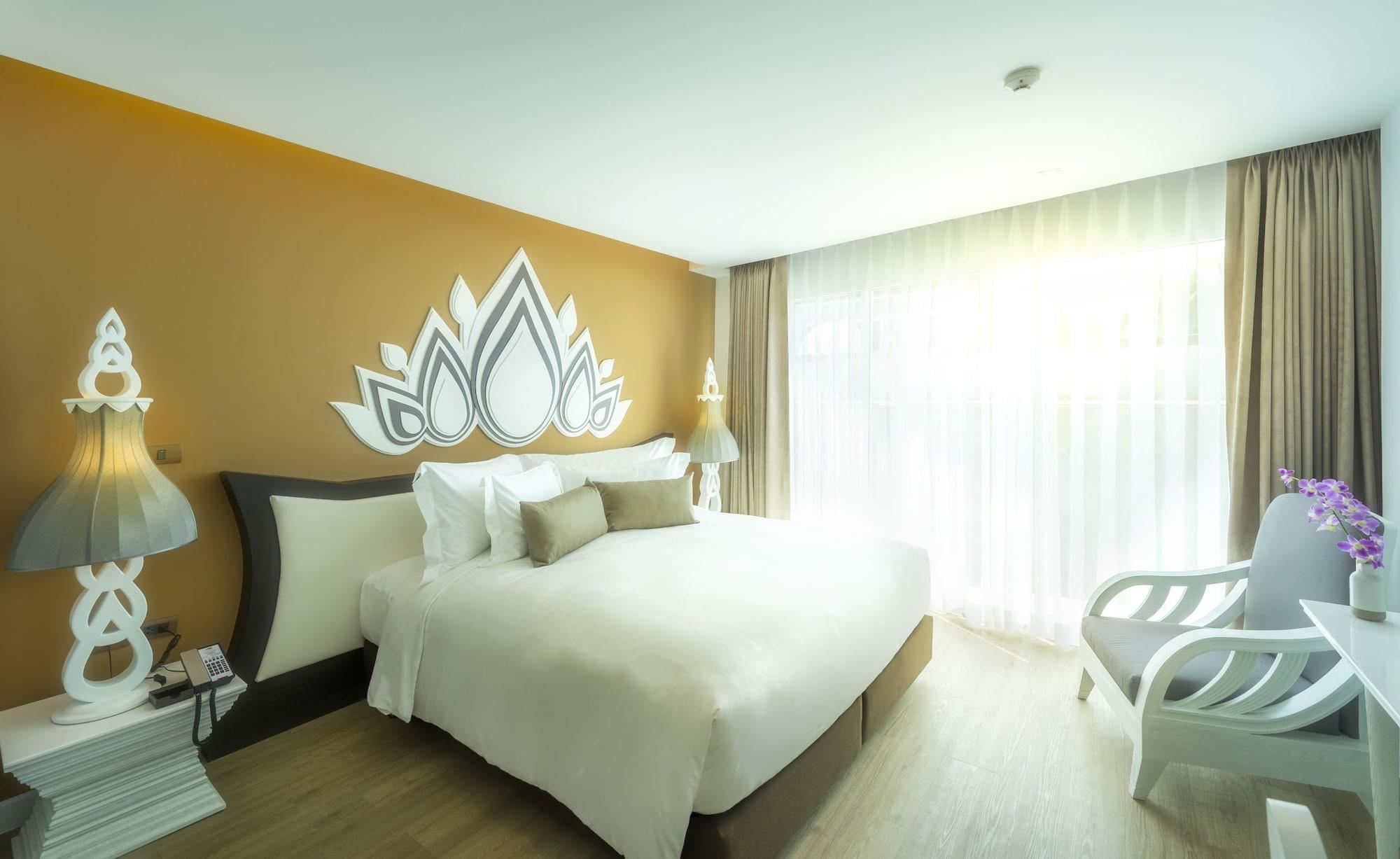 Anajak Hotel 4*